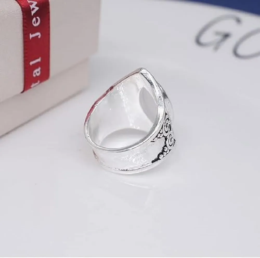 925 Sterling Silver Vintage Moonstone Rings - Antique Boho Ladies Jewelry - Elegant Gemstone Wedding Rings - Thai Silver Jewelry - Sizes 6-10
