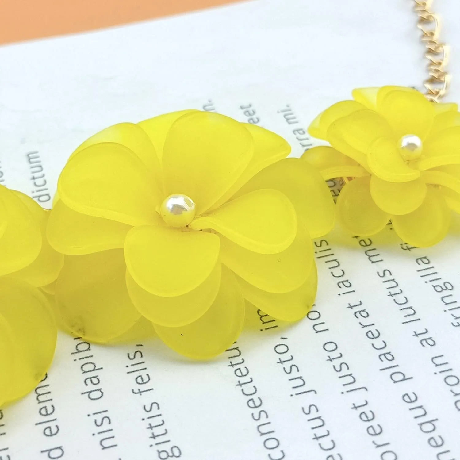 Bocar Flower Collar Necklace, Floral Flower Summer Beach Statement Choker Necklaces for Women and Teen Girls, Handmade Women Jewelry Party Gift