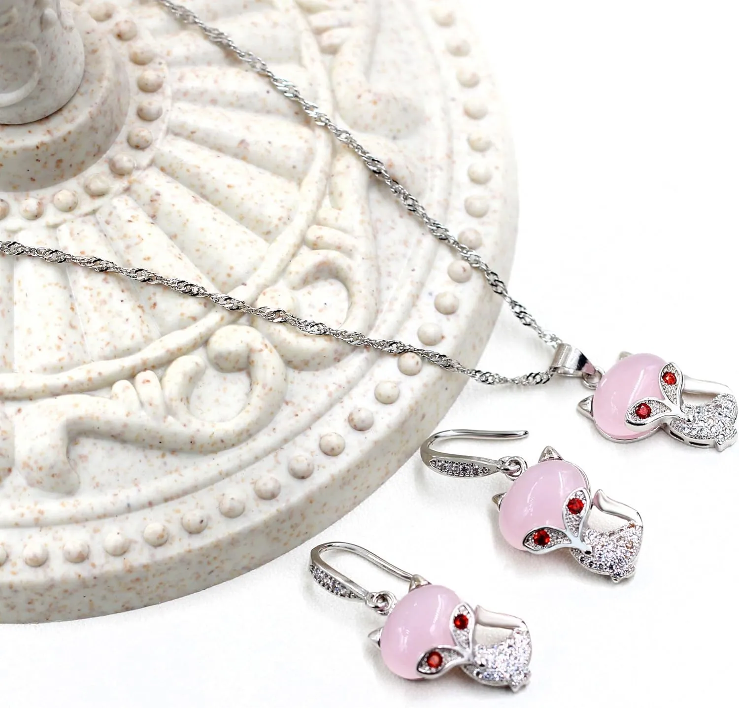 Cute Fox Shape Dangle Earrings and Pendant Necklace Set Inlaid with Shiny Zircon Auspicious Jewelry Gifts Valentine's Day Gifts for Women