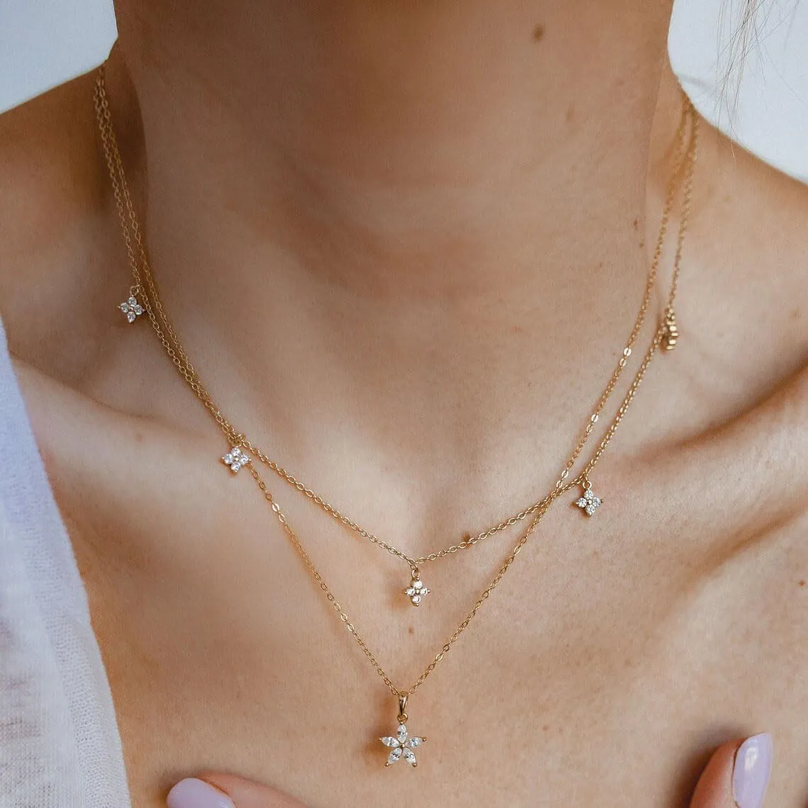Dainty Choker Necklace for Women 18K Gold Plated Shining Dots Box Chain Sparkle Necklaces Cute Paperclip Link Herringbone Necklace Exquisite Jewelry Gifts for Mom Girlfriend