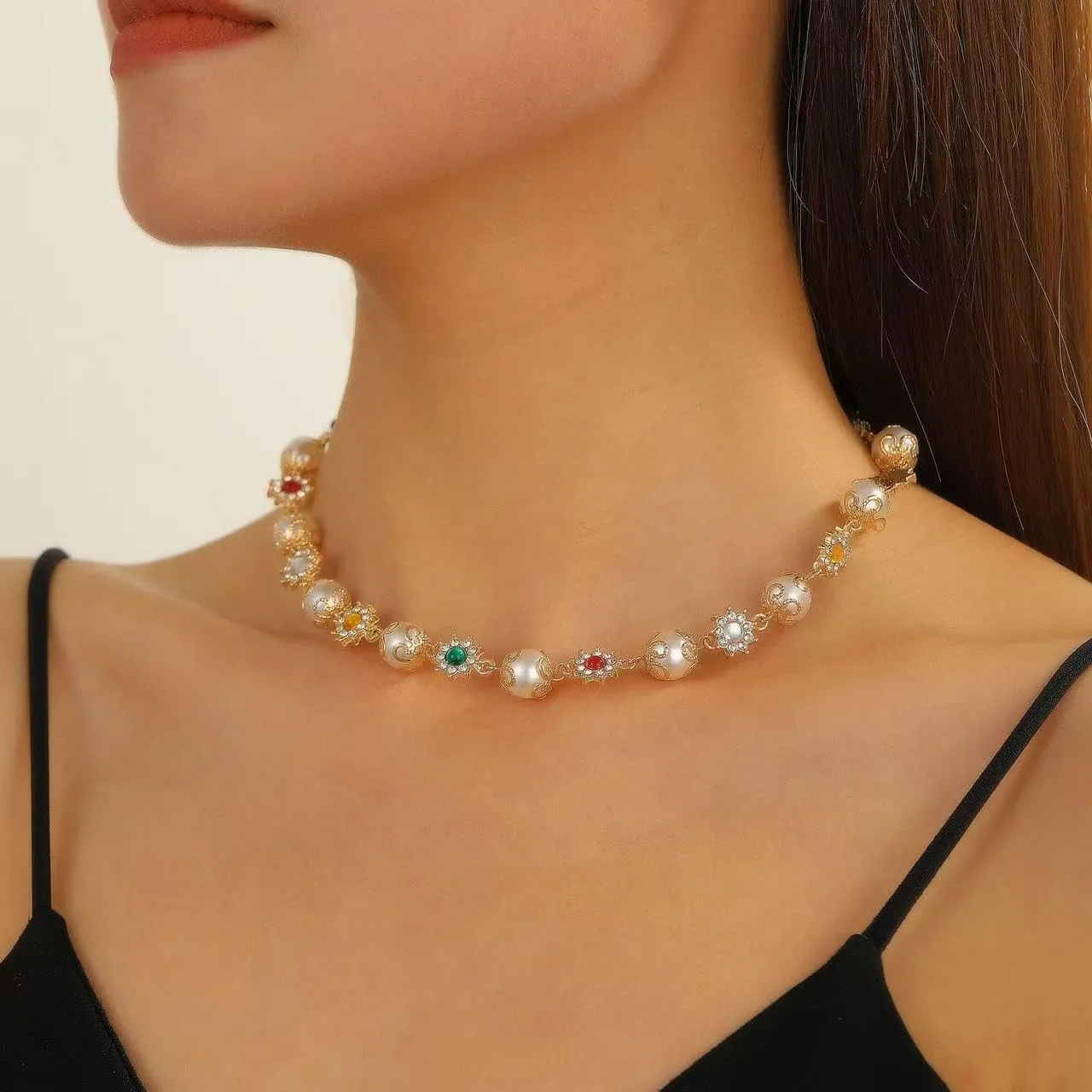 Daisy flower necklace for Women Cute Flower Necklace Exquisite Colorful Gemstones Pearl Daisy Necklace Fashion Jewelry for Women
