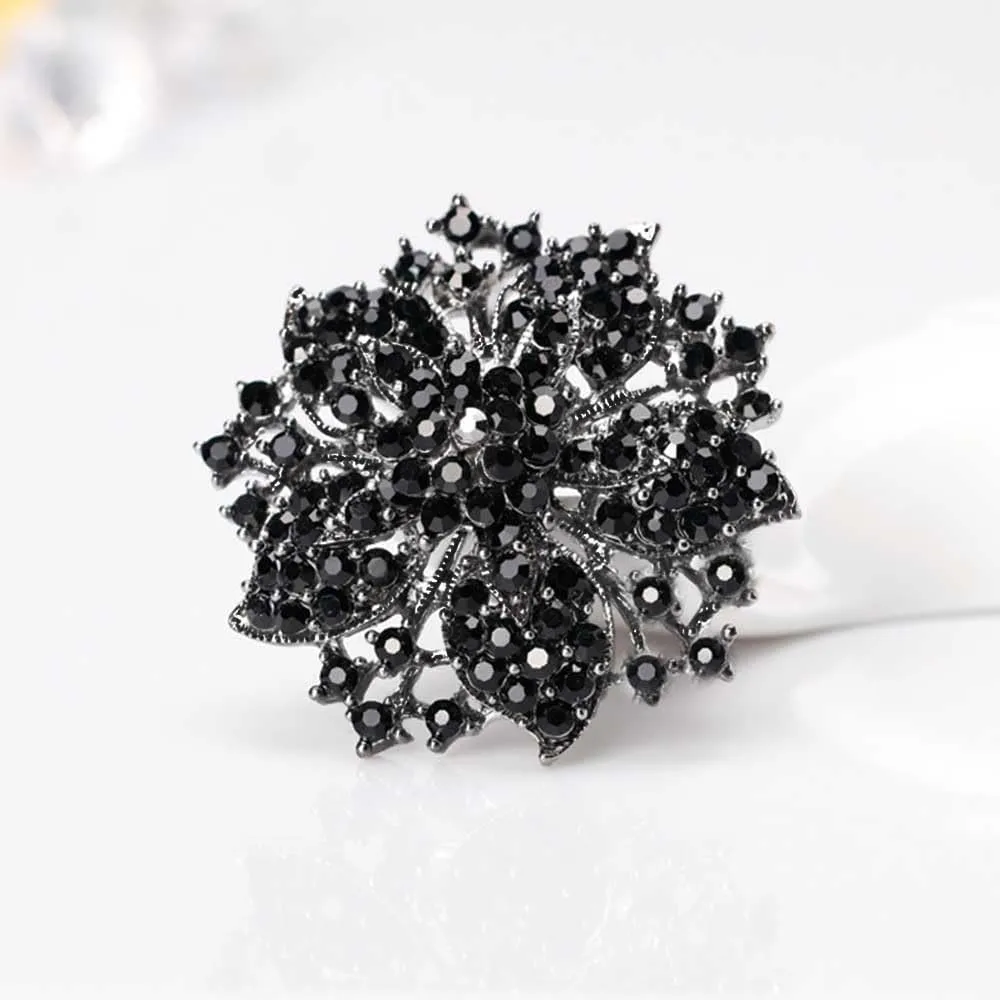 Ezing Fashion Jewelry Beautiful Silver Plated Rhinestone Crystal Brooch Pin for Woman