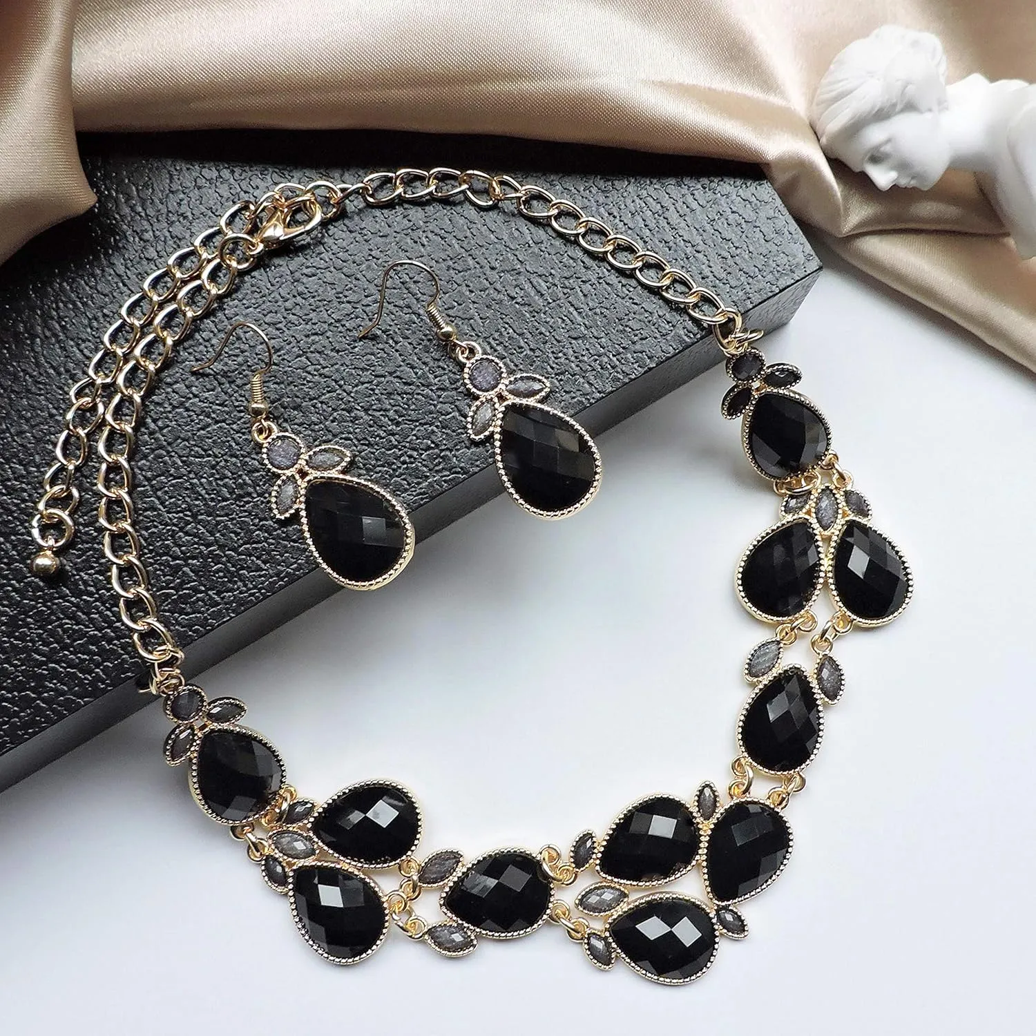 Firstmeet Shiny Resin Water Drop Collar Necklace with Earrings