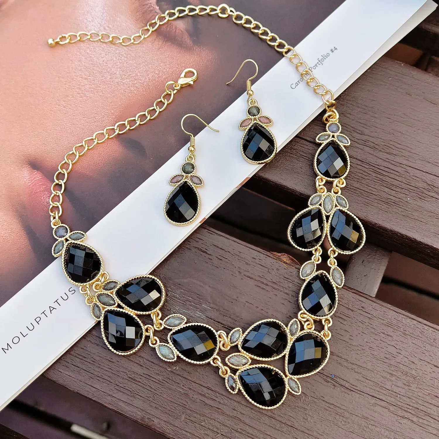 Firstmeet Shiny Resin Water Drop Collar Necklace with Earrings