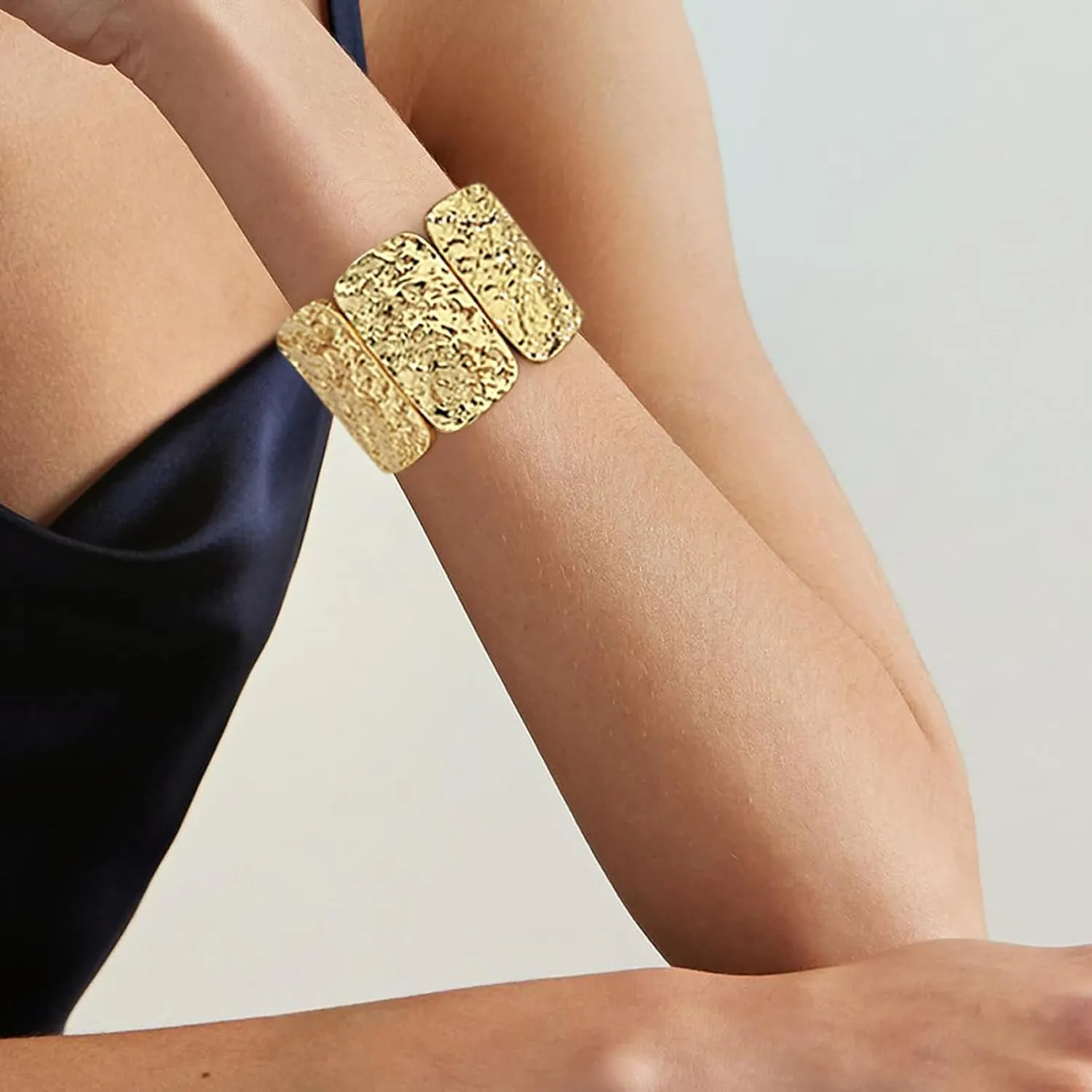 Gold Bangle Bracelets for Women Chunky Stretch Bracelets Gold and Silver Bangle Adjustable Wide Bracelets for Women