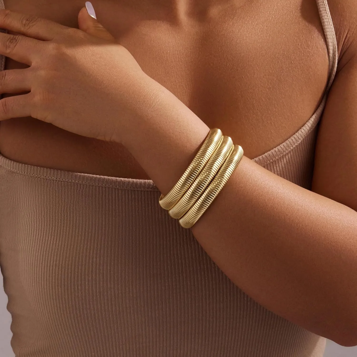 Gold Bangles Bracelets for Women - Chunky Bangles Bracelets Set, 14K Gold Plated Stainless Steel Stretch Bracelets, Flexible Wide Thick Stackable Bracelets Set, Gold Jewelry Gifts for Women