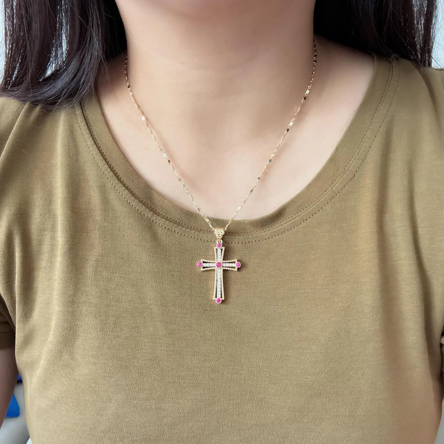 Gold Cross Necklace for Women Cross Pendant Necklaces Exquisite Tile Chain Crucifix Chain Jewelry Religious