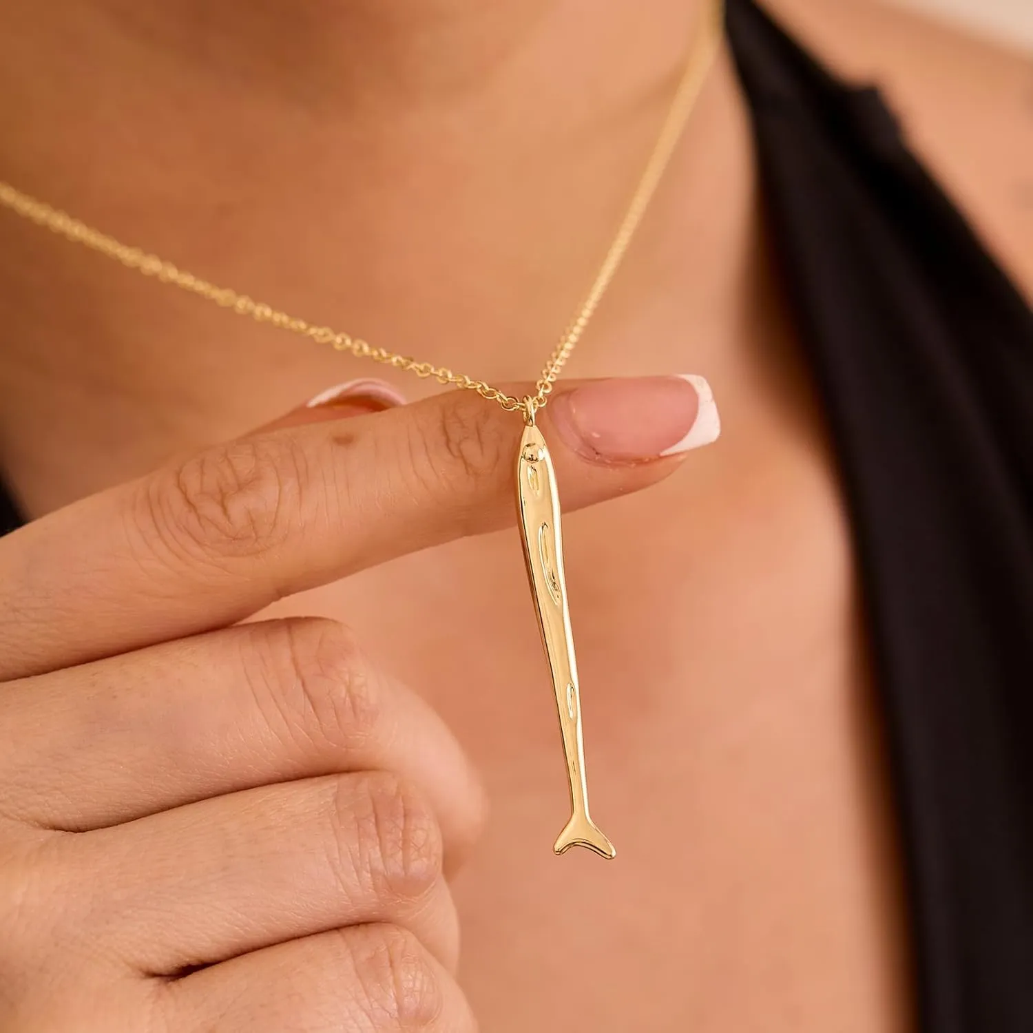Gold Necklace for Women-14K Gold Plated Shell, Palm Tree, Seahorse, Conch Shell,Sardines Pendant Beachy Jewelry for Women Gifts