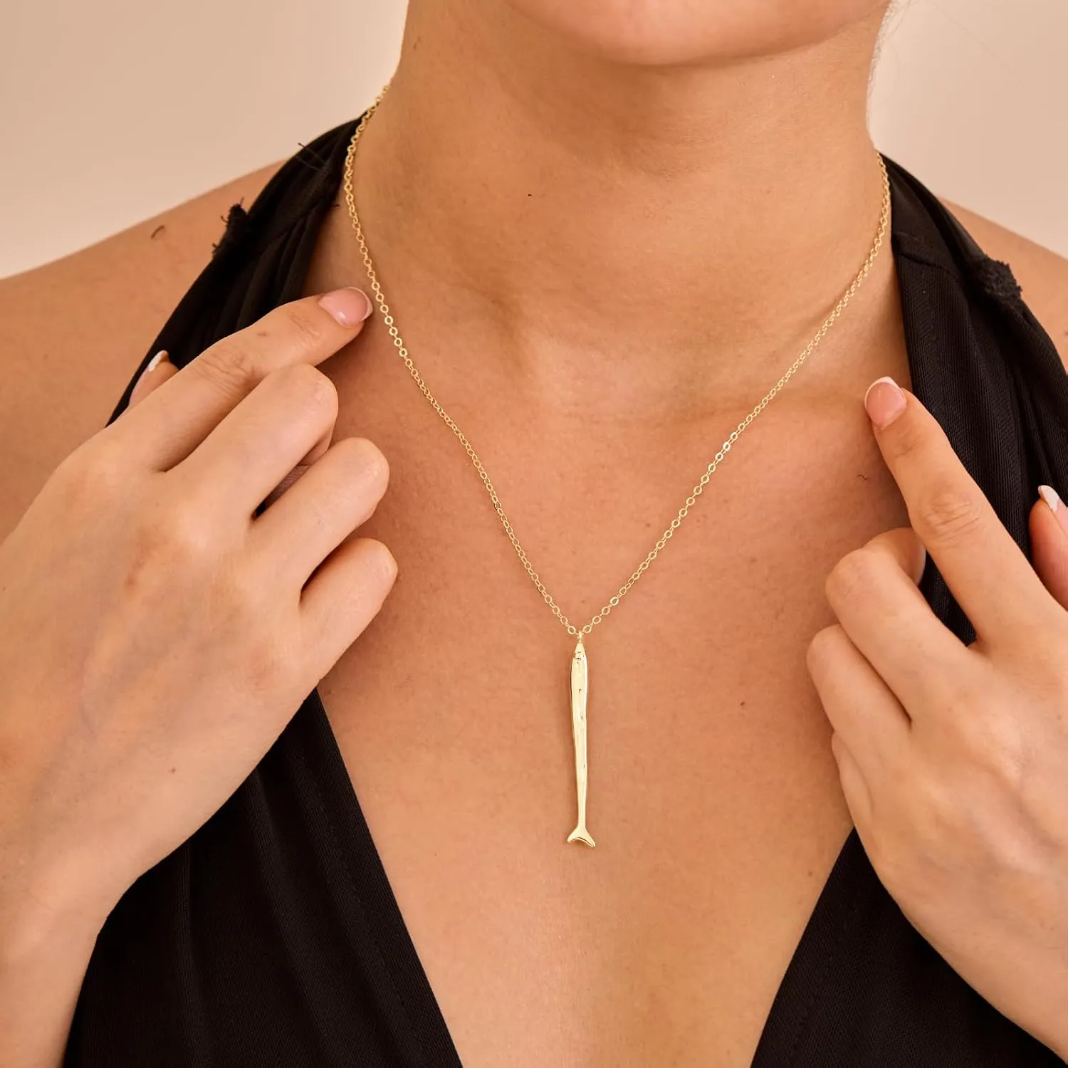 Gold Necklace for Women-14K Gold Plated Shell, Palm Tree, Seahorse, Conch Shell,Sardines Pendant Beachy Jewelry for Women Gifts