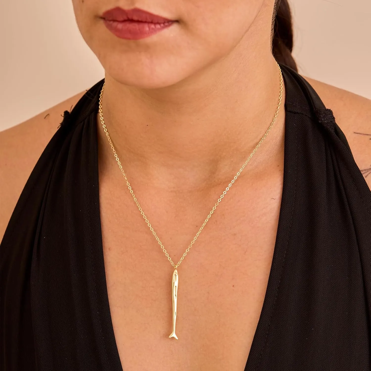 Gold Necklace for Women-14K Gold Plated Shell, Palm Tree, Seahorse, Conch Shell,Sardines Pendant Beachy Jewelry for Women Gifts