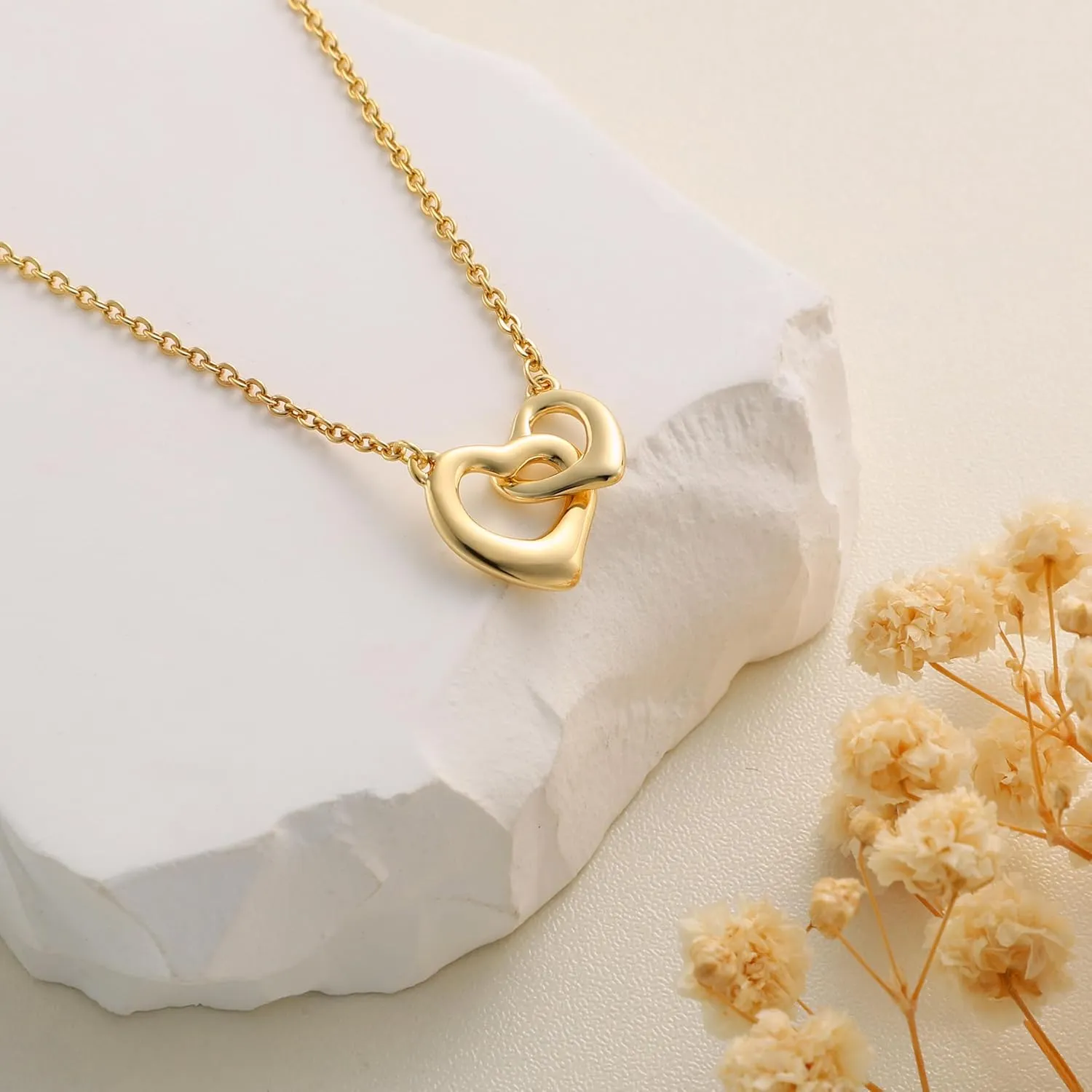 Gold Pendant Necklace for Women TrendyDainty 14K Gold Plated Charms Necklaces Paperclip Circle Pendant Necklace Simple Open Oval Diamond Pendant Choker Necklaces Cute Jewelry Gifts for Women