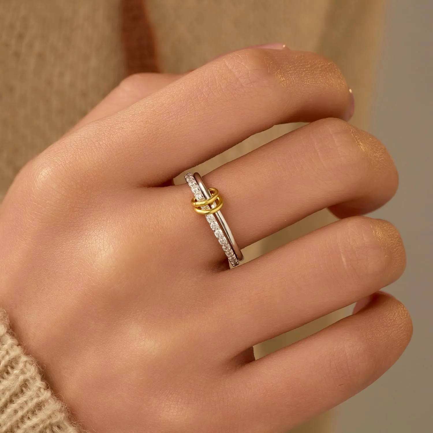 Interlocked Stackable Rings for Women 925 Sterling Silver 2 Rings Set CZ Cubic Zirconia Ring to Daughter Mother Multicolored Connected Intertwine Ring Elegant Stacking Bands Rings Graduation Gift