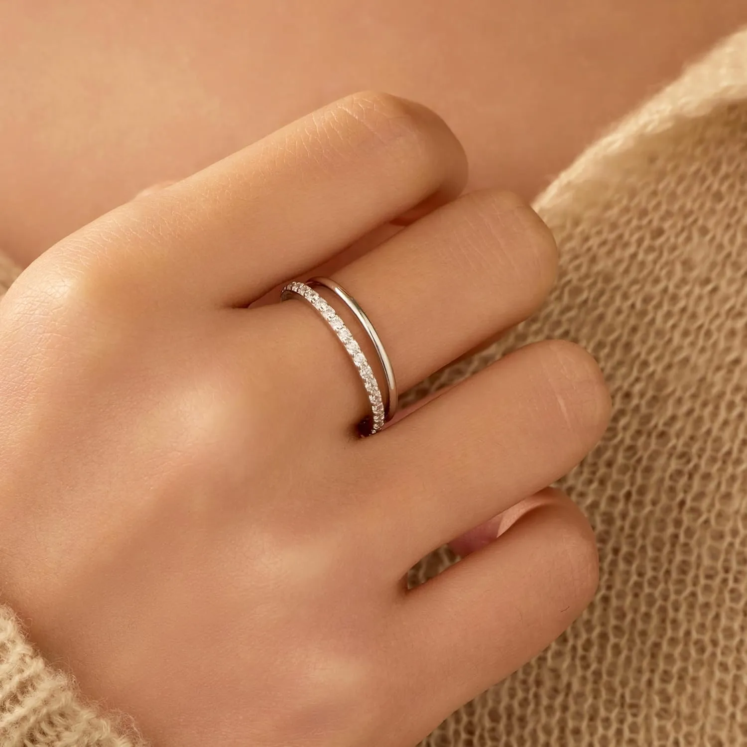 Interlocked Stackable Rings for Women 925 Sterling Silver 2 Rings Set CZ Cubic Zirconia Ring to Daughter Mother Multicolored Connected Intertwine Ring Elegant Stacking Bands Rings Graduation Gift
