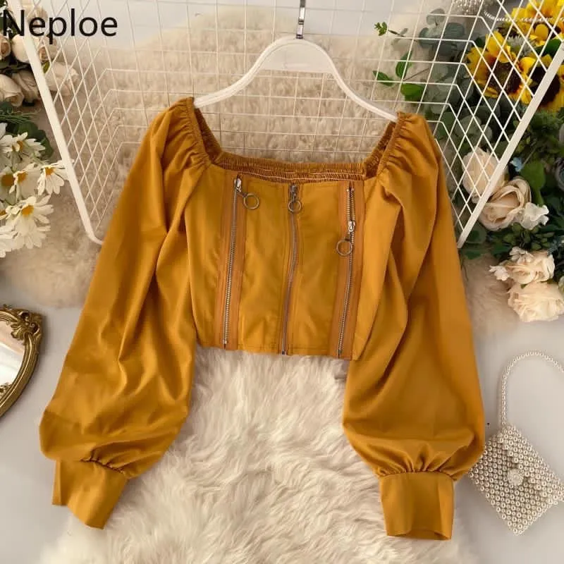 Krabi zipper chained top with lantern sleeves
