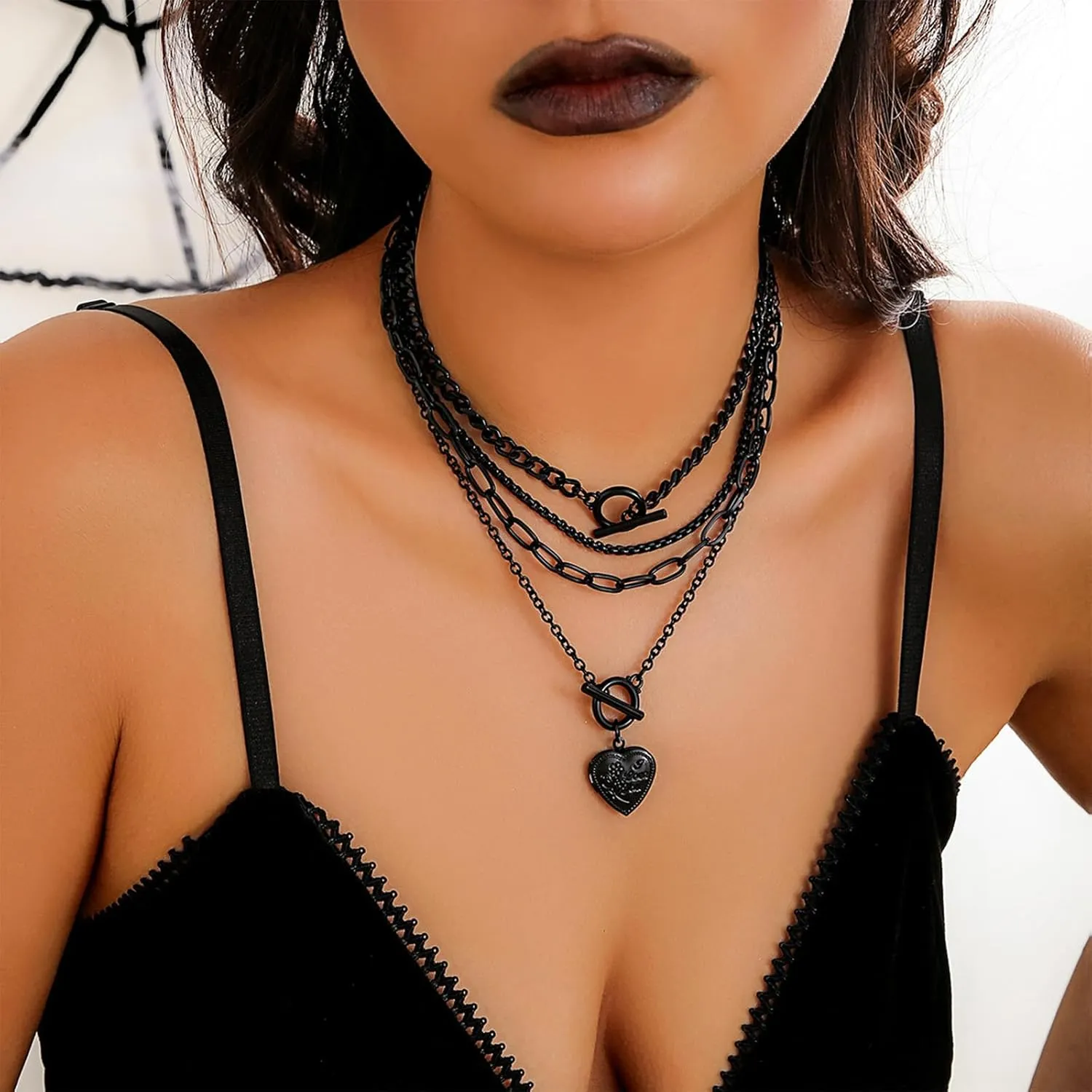 Layered Gold Necklaces for Women Chunky Gold Necklace Gold Stacked Necklaces Choker Heart Pendant Toggle Clasp Necklace Retro Coin Medallion Pendant Paperclip Chain Necklace Dainty Cuban Chain Toggle Clasp Jewelry Gifts