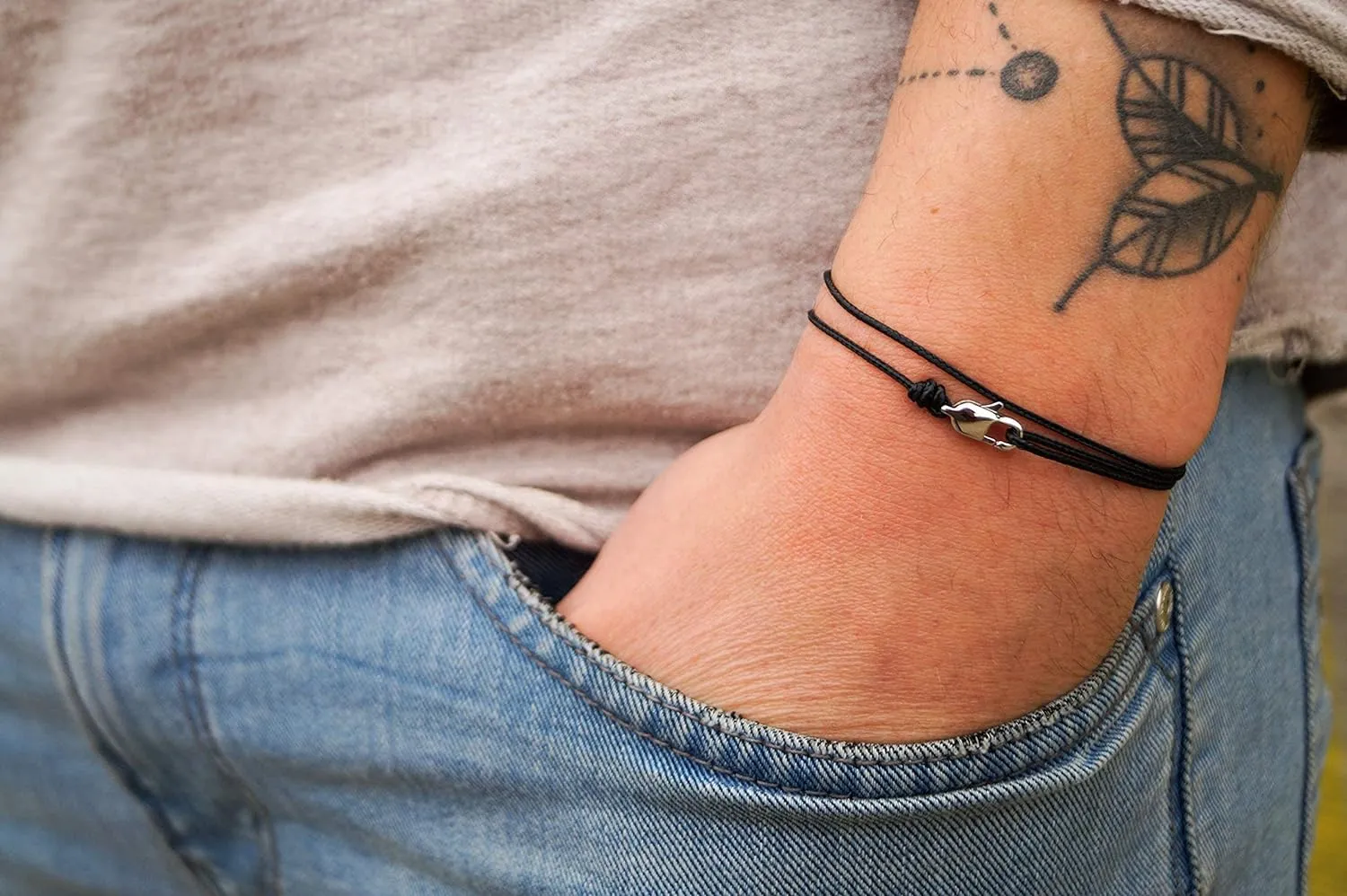 Made by Nami Nautical Rope Bracelet for Men Waterproof & Adjustable Wrap String Bracelets with Snap Hook Gift for Him (Black Silver)