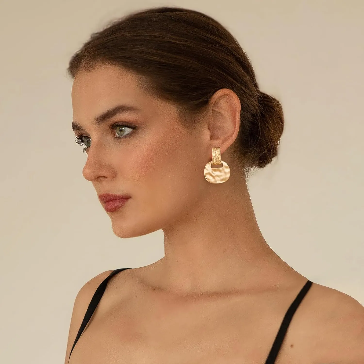 MUYAN Boho Hammered Dangling Earrings for Women Modern Statement Finish Dangle Drop Earrings Jewelry