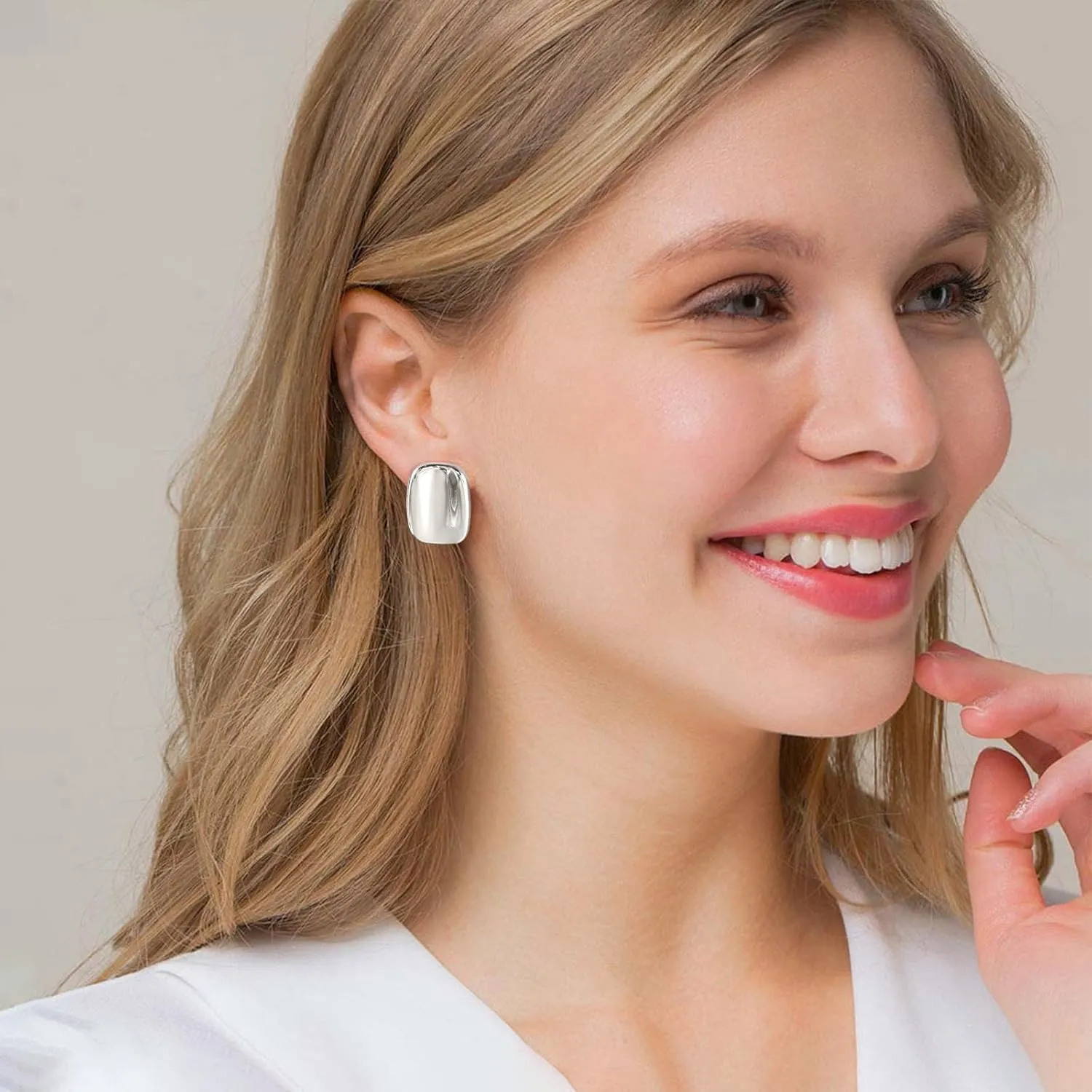MUYAN Chunky Thick Earrings for Women,Gold Silver Polished Earrings Lightweight Everyday Jewelry