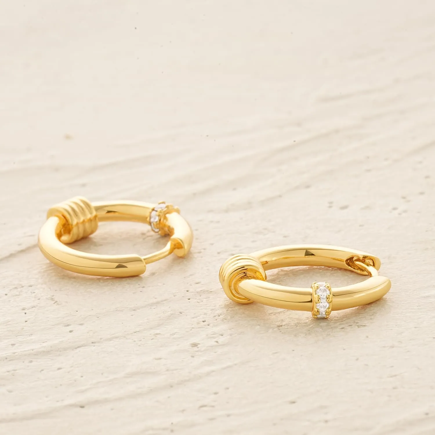 MYEARS Women Hoop Earrings Gold Huggie 14K Gold Plated Small Simple Hypoallergenic Everyday Jewelry