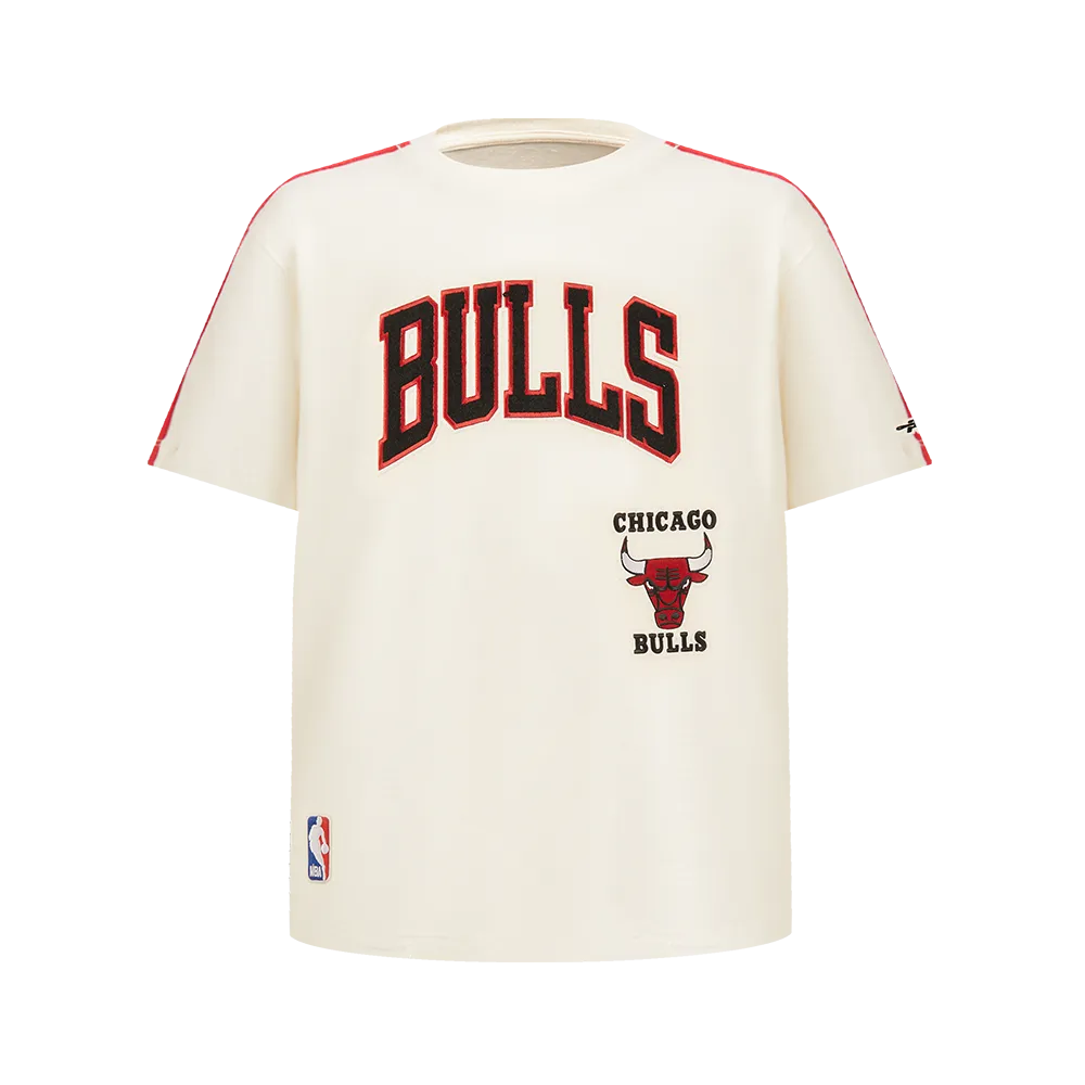 NBA CHICAGO BULLS RETRO CLASSIC BIG BOYS SHORT SLEEVE TAPING TEE (EGGSHELL/ RED)