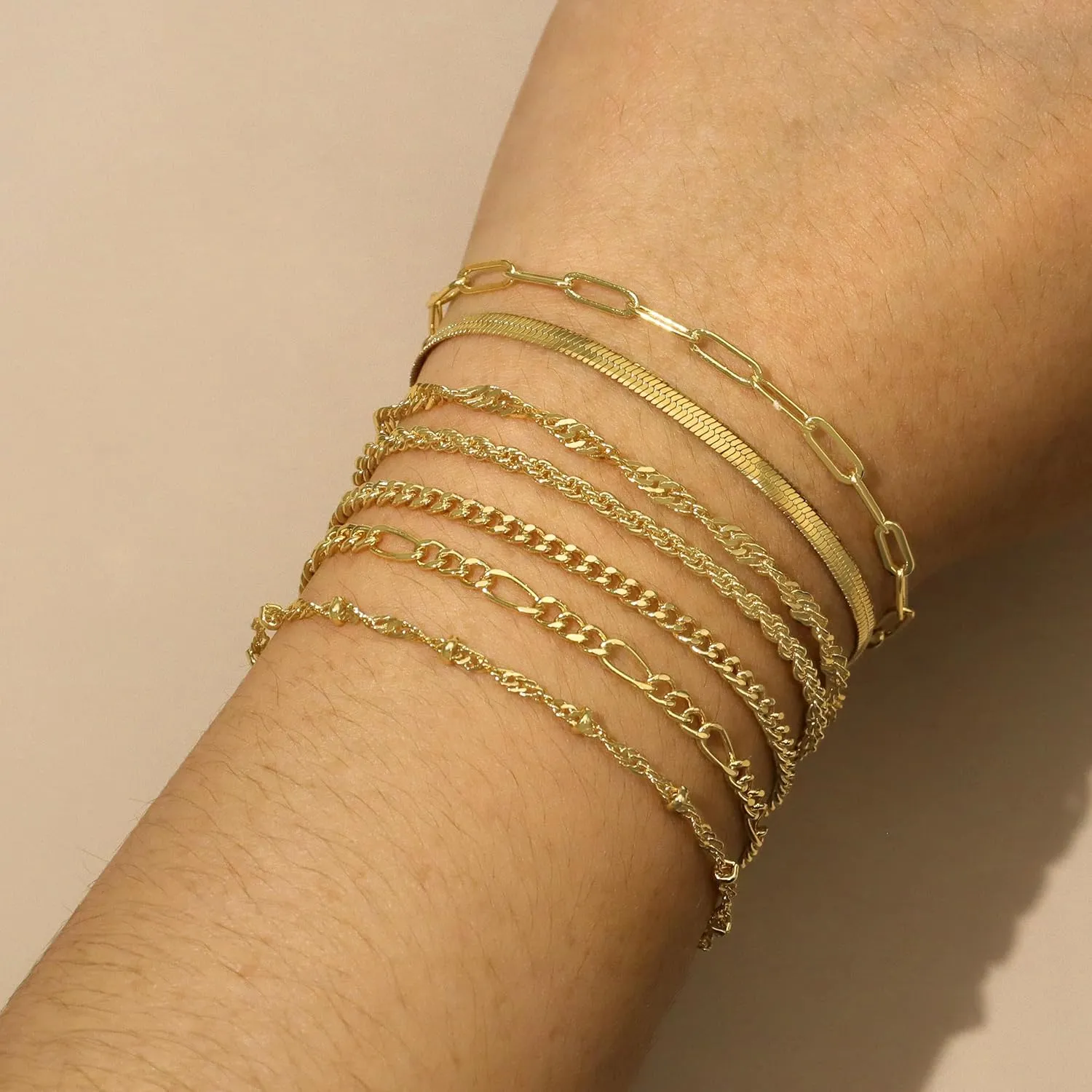 Reoxvo Dainty Bracelets for Women Trendy, Sterling Silver Plated Brass Link Chain Charm Bracelet Set for Women Stack 14K Gold Plated Brass Link Bracelets Jewelry Gift for Women