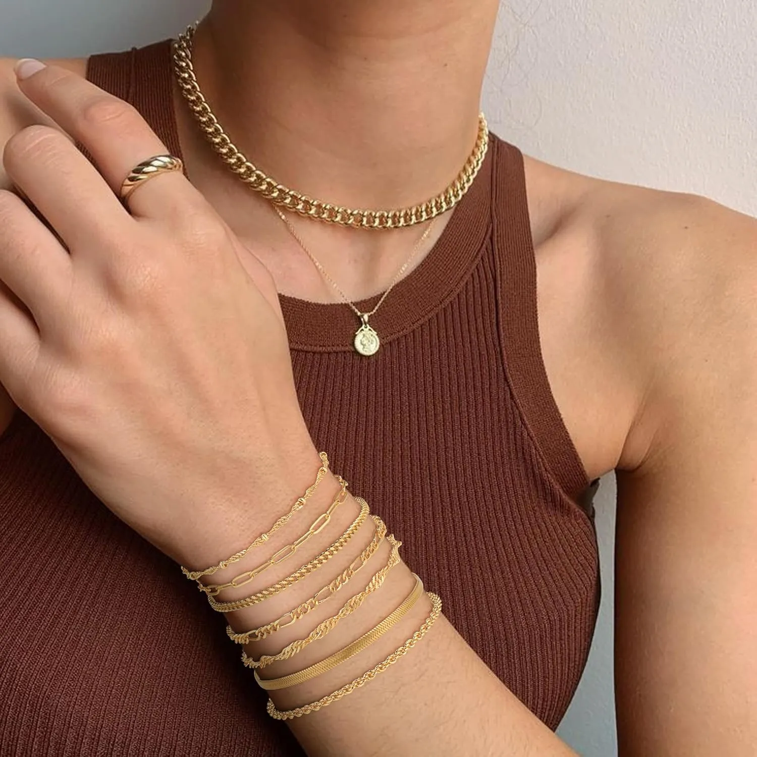 Reoxvo Dainty Bracelets for Women Trendy, Sterling Silver Plated Brass Link Chain Charm Bracelet Set for Women Stack 14K Gold Plated Brass Link Bracelets Jewelry Gift for Women
