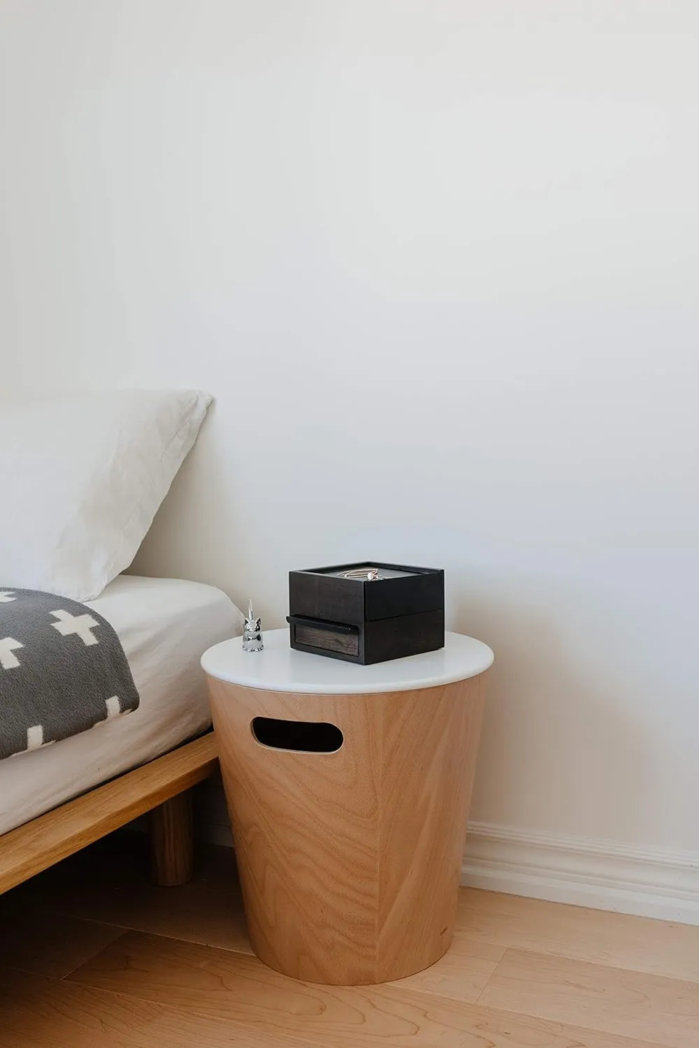 Umbra Mini Stowit Jewelry Box - Modern Keepsake Storage Organizer with Hidden Compartment Drawers for Ring, Bracelet, Watch, Necklace, Earrings, and Accessories,Black/Walnut