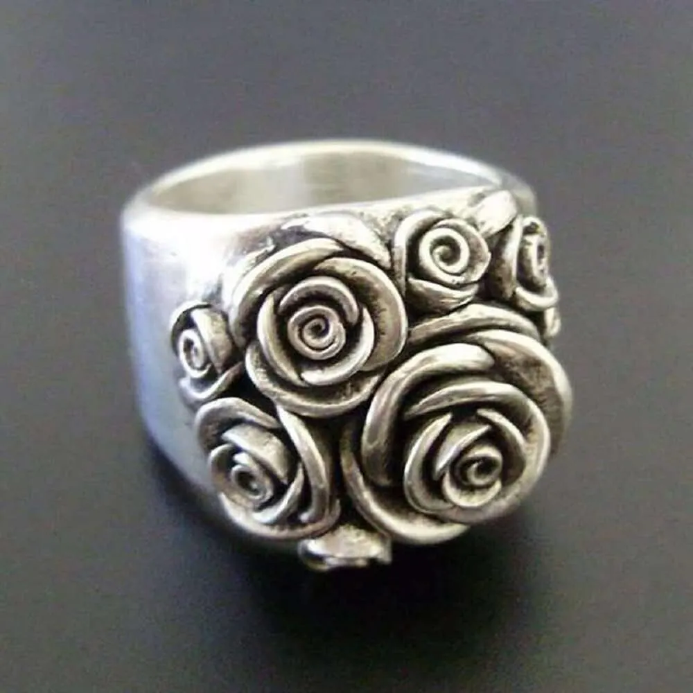 Vintage Stainless Steel Rose Flower Three-dimensional Flower Cluster Antique Style Statement Promise Anniversary Wedding Rings for Women