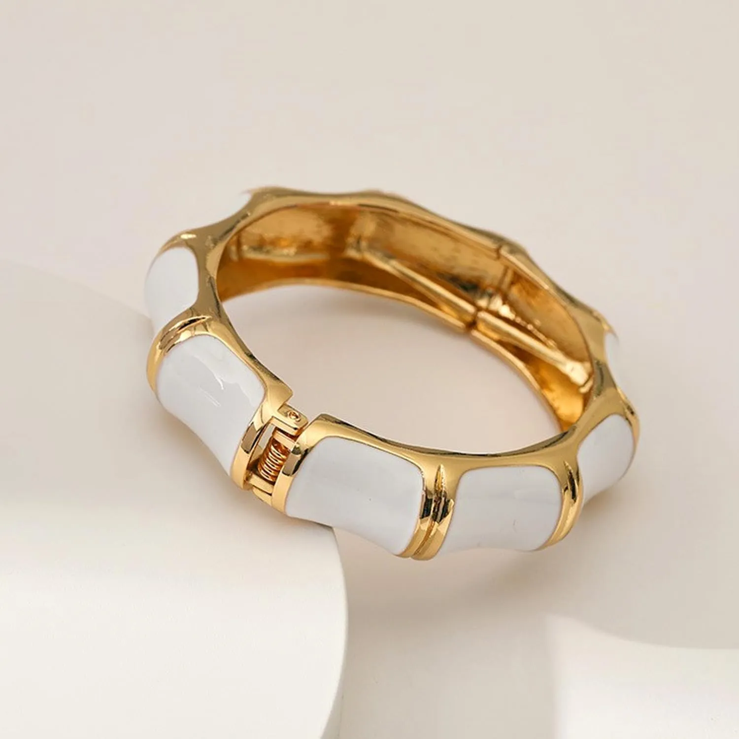 Wide Grooved Crystal Cuff Hinge Bangle Metal Shiny Punk Bracelet Great Polished Fashion Statement Bangles Gold Smooth Bangle Bracelet for Women Fashion Jewelry
