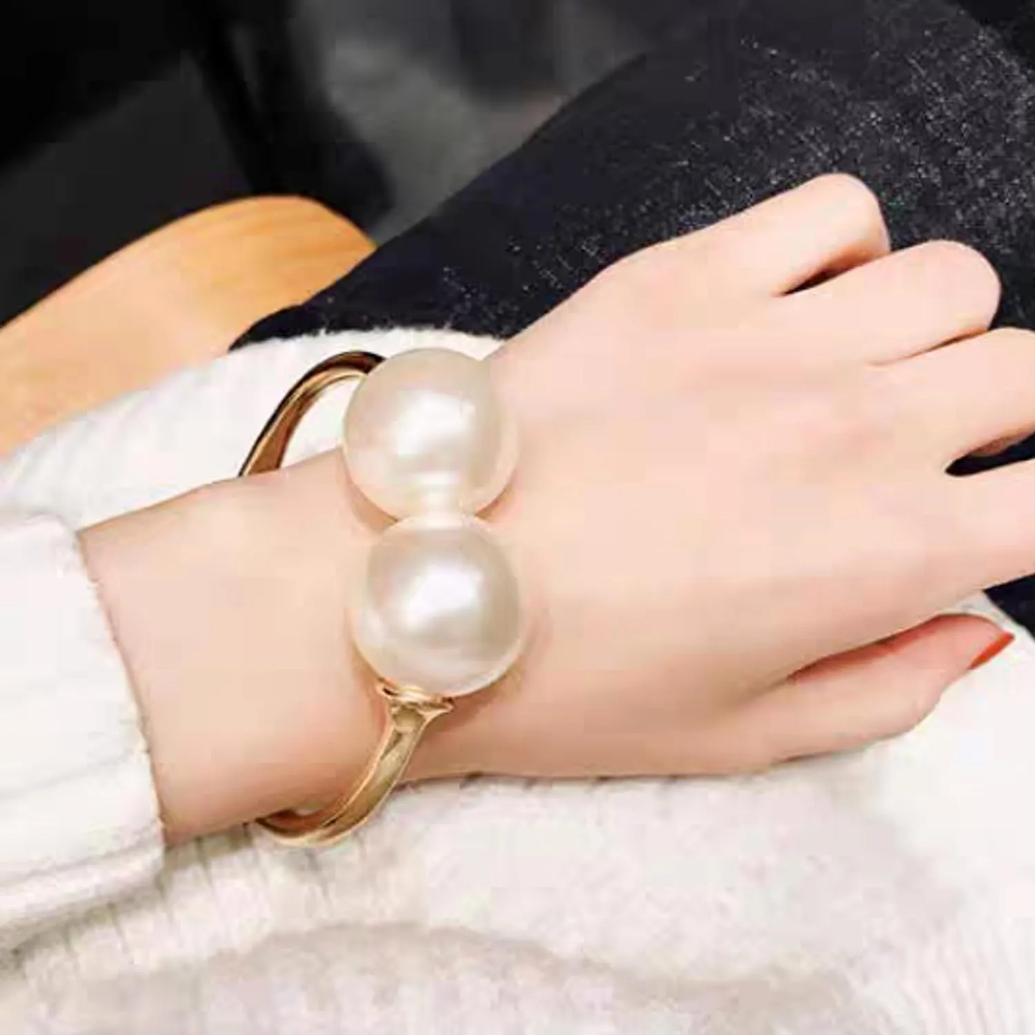Wide Grooved Crystal Cuff Hinge Bangle Metal Shiny Punk Bracelet Great Polished Fashion Statement Bangles Gold Smooth Bangle Bracelet for Women Fashion Jewelry
