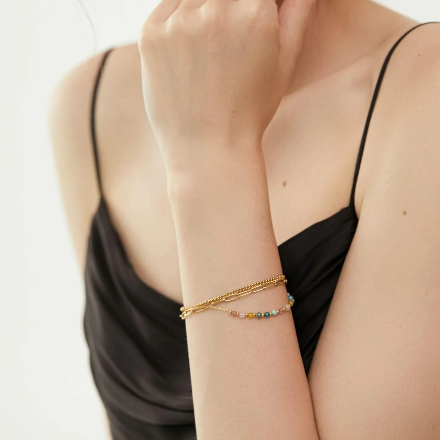 YADUDA Layered Bracelets Dainty Gold Bracelets for Women Chain Link Paperclip with Malachite Colorful Mixed Stones Blue Turquoise Rhodochrosite Adjustable 14K Gold Plated Boho Bracelets for Women